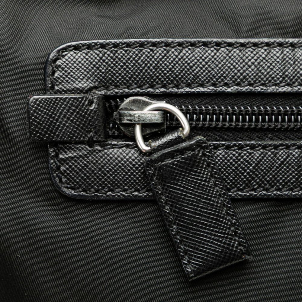 PRADA Black Leather Saffiano Shoulder Bag - Picture 6 of 11